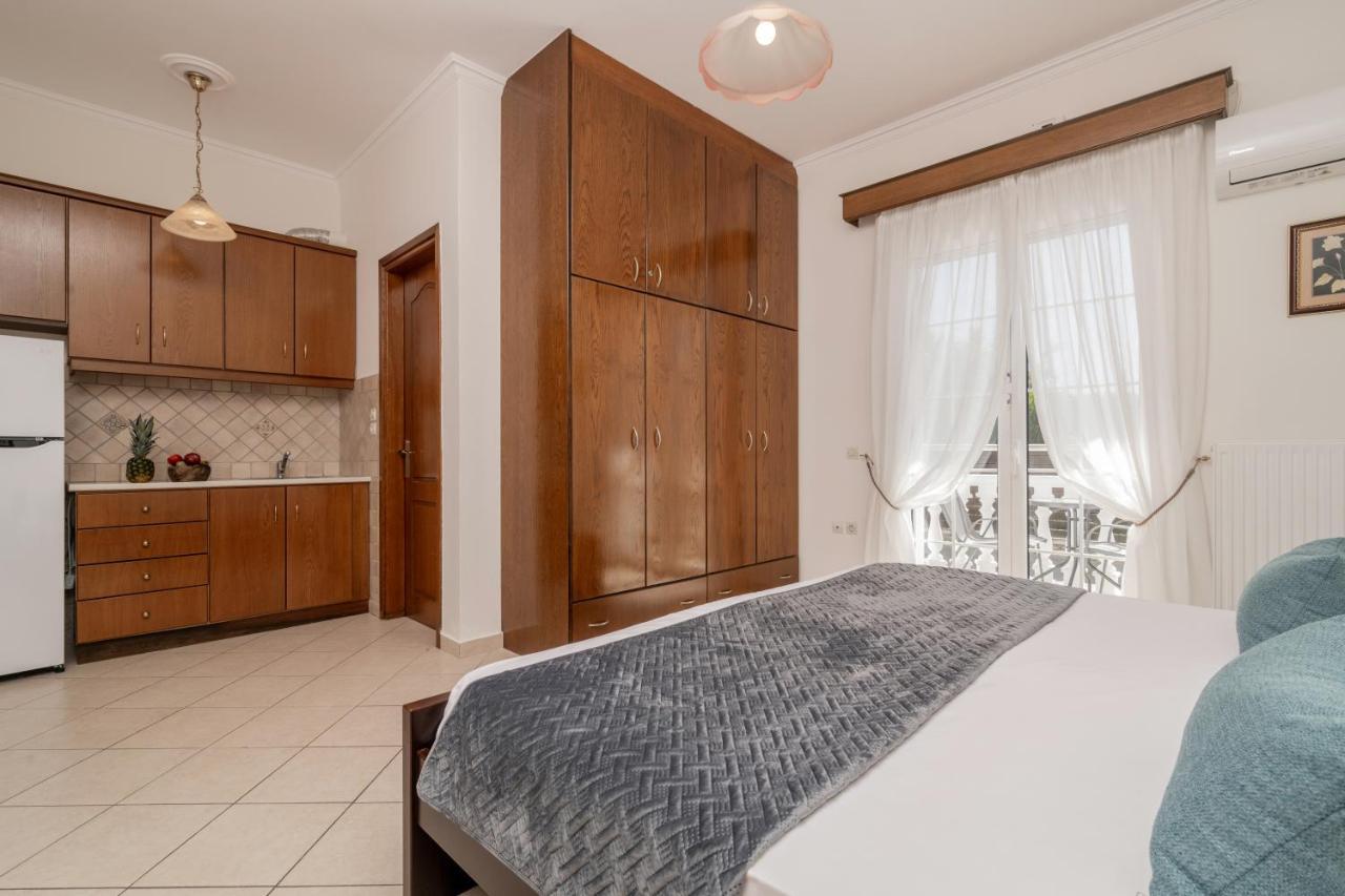 Luxury Villa Vanato & Pool Koukounariá Zewnętrze zdjęcie