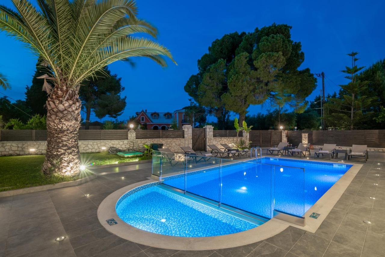 Luxury Villa Vanato & Pool Koukounariá Zewnętrze zdjęcie